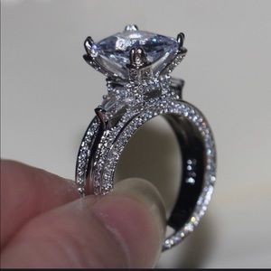 New Wedding Engagement Ring Sterling Silver Size 5